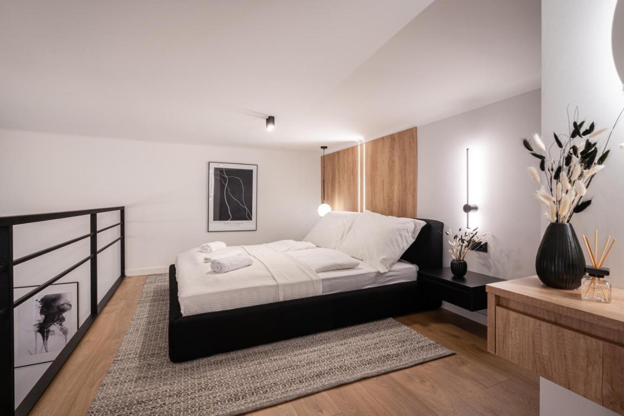 E56 - Grand Boulevard Heritage Residence - Best Location By Bqa Budapeste Exterior foto